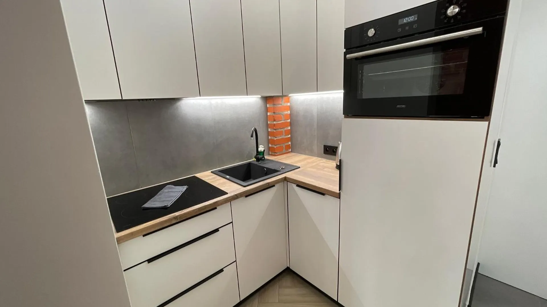 Pod Blekitnymi Podkowami Aparthotel Wrocław