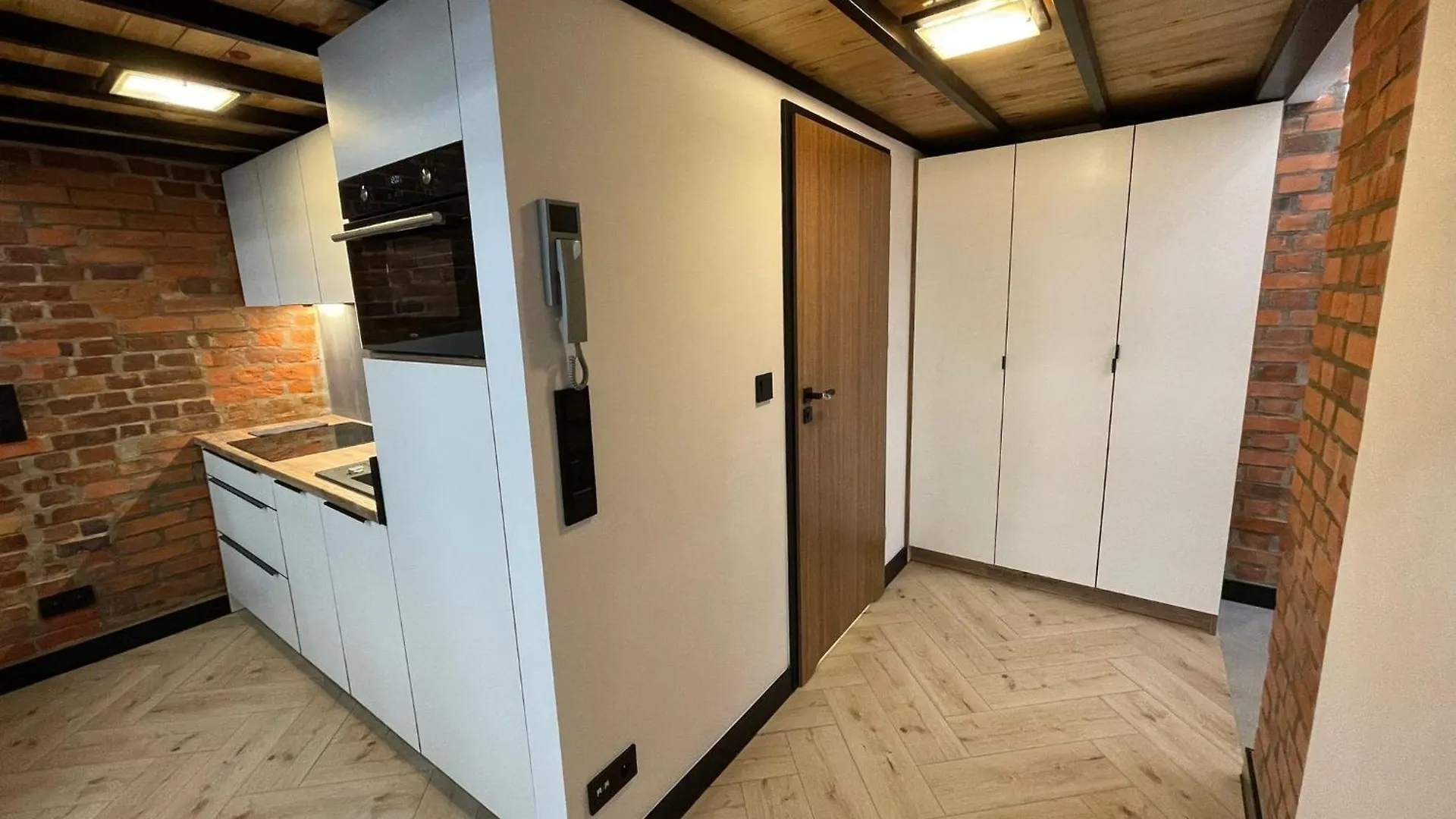 Pod Blekitnymi Podkowami Aparthotel Wrocław Lengyelország