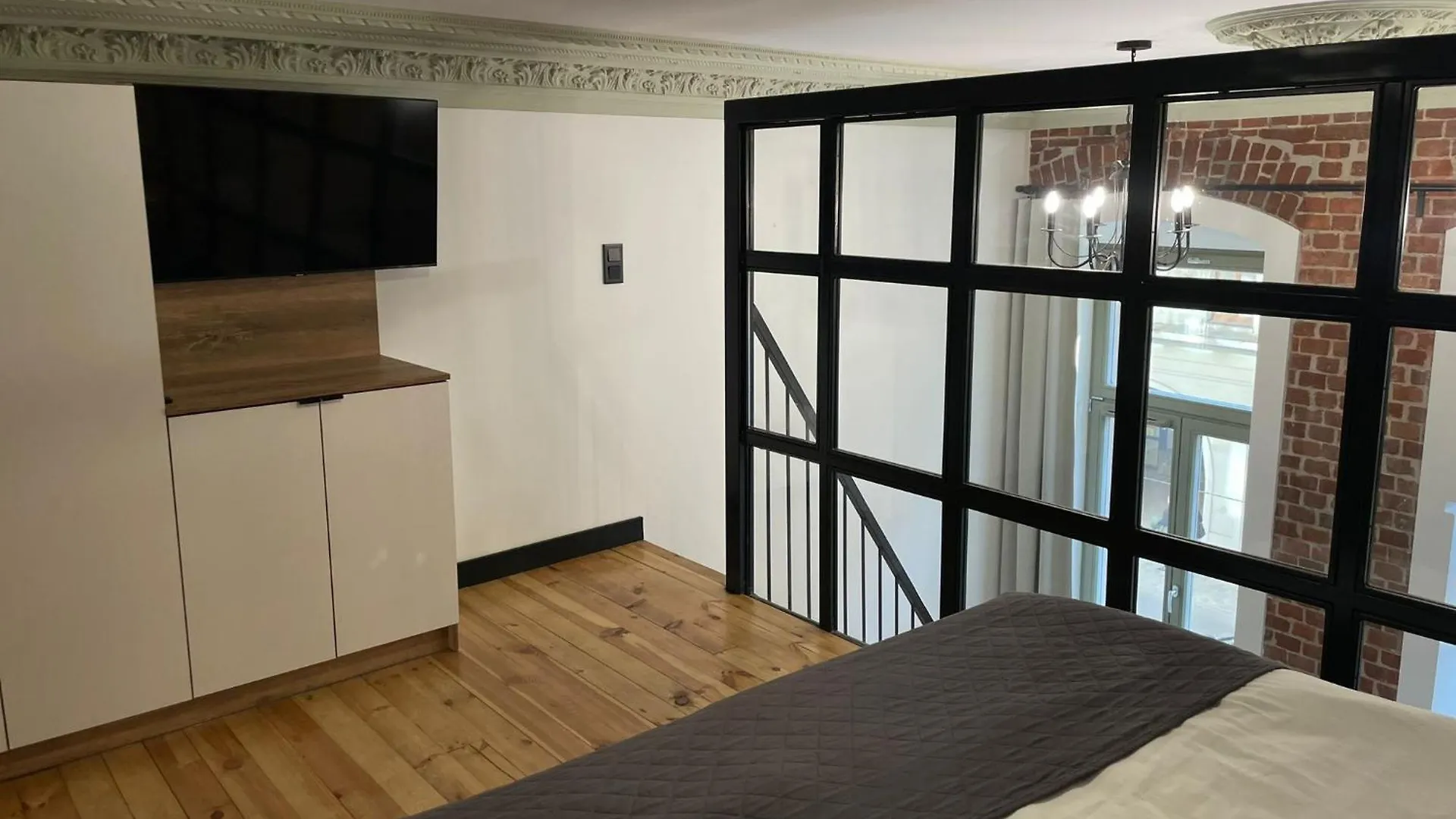 Pod Blekitnymi Podkowami Aparthotel Wrocław