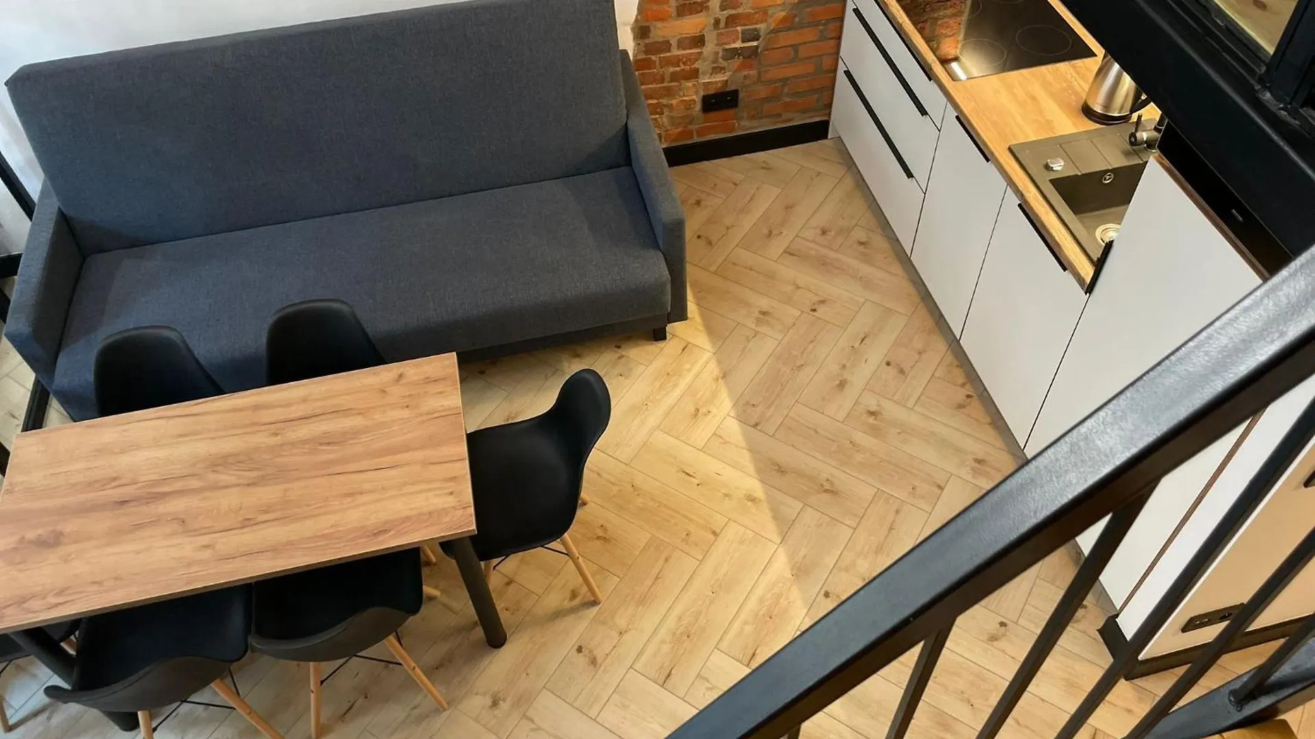 Pod Blekitnymi Podkowami Aparthotel Wrocław 0*,  Lengyelország