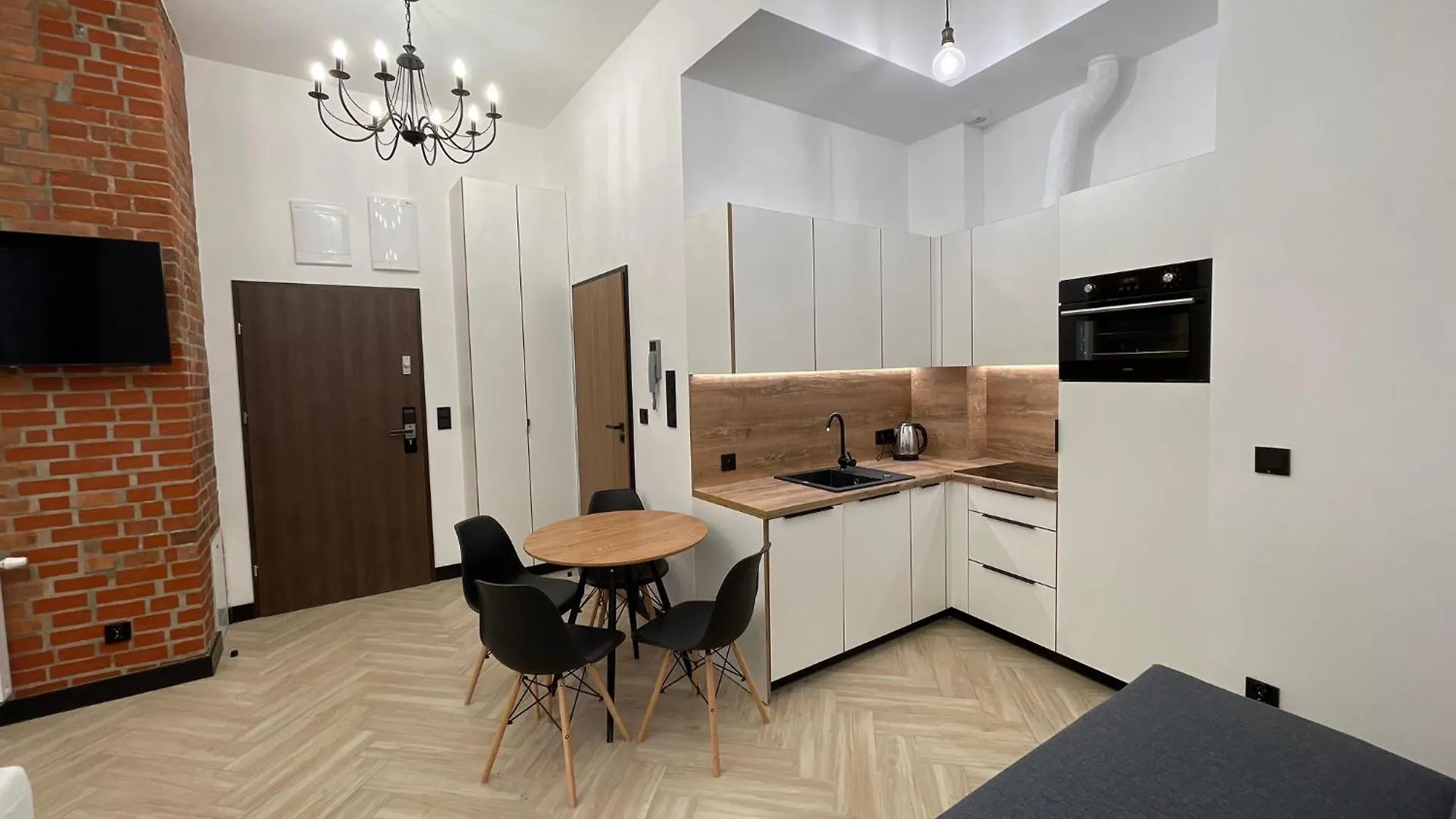 Pod Blekitnymi Podkowami Aparthotel Wrocław