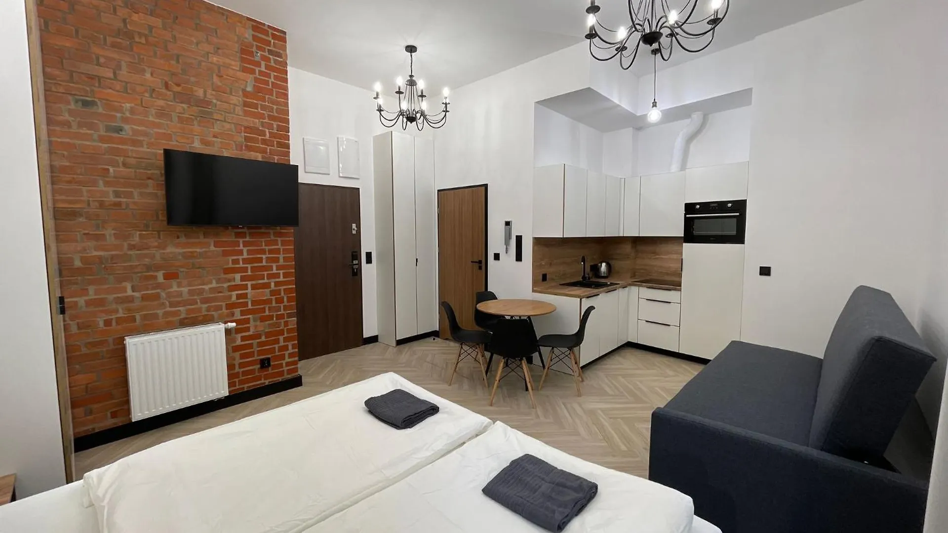 Pod Blekitnymi Podkowami Aparthotel Wrocław
