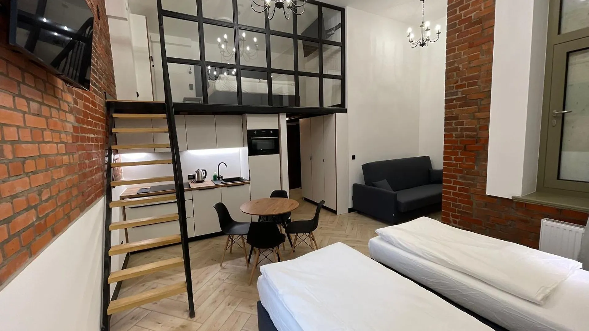 Pod Blekitnymi Podkowami Aparthotel Wrocław Lengyelország
