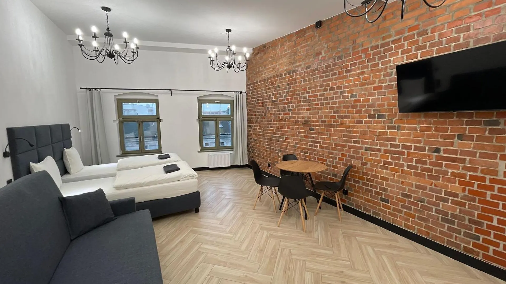 Pod Blekitnymi Podkowami Aparthotel Wrocław 0*,  Lengyelország