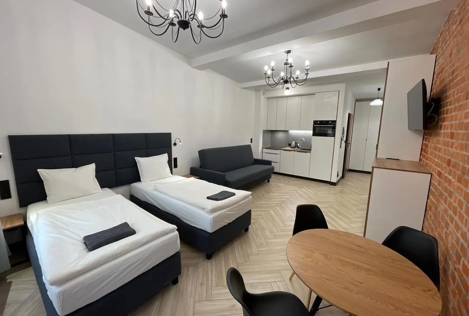 Pod Blekitnymi Podkowami Aparthotel Wrocław